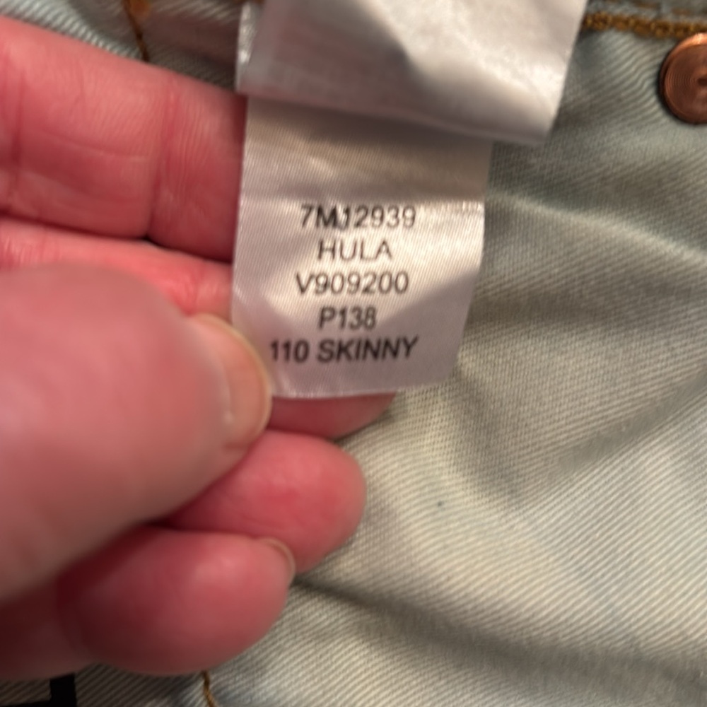 Lucky Brand 110 slim jeans - Picture 9 of 10